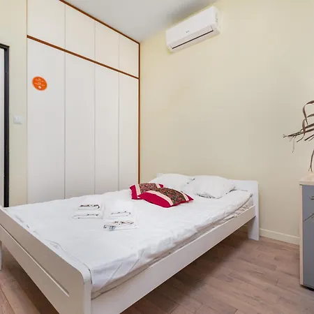 Apartment Solec 24 By Homeprime *